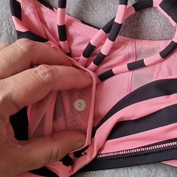 Lululemon Pink and Black Stripped Sports Bra Size 2/Au 6 - Picture 4 of 5
